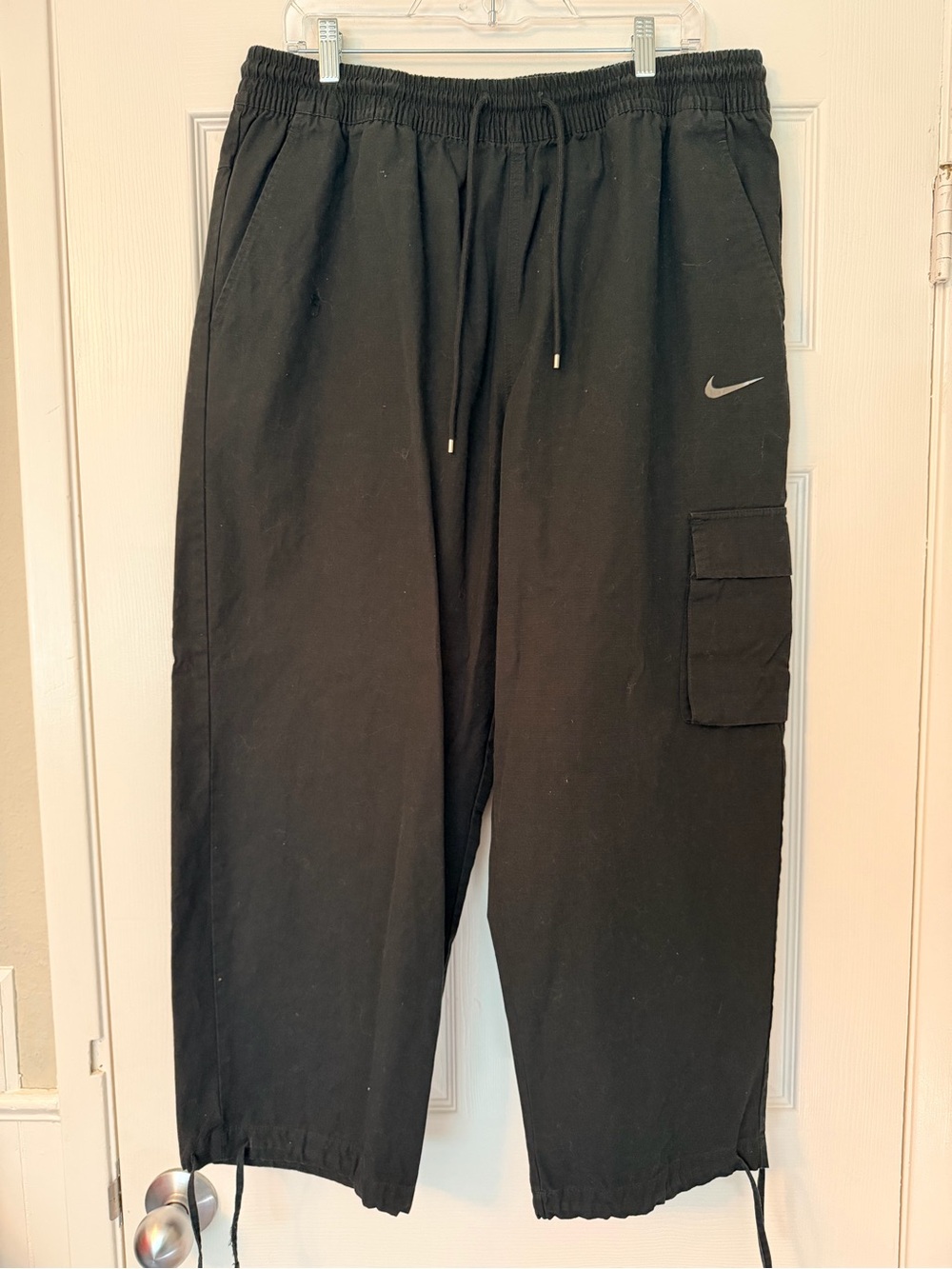Nike oversized Black Cargo pants